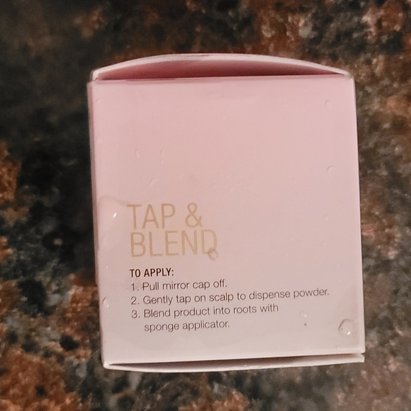 Root touch up temporary gray root cover and concealer - Picture 7 of 7